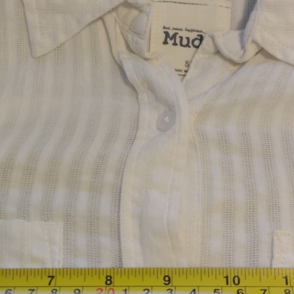 **** Mudd LS Dobby Button Up Double Pocket Shirt in White sheer Pin Stripes - Picture 10 of 11